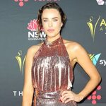 55+ Hot Pictures Of Jessica McNamee Which Will Make You Want
